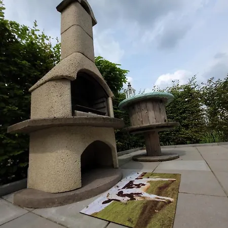 Buutegeweun לינה וארוחת בוקר Sommelsdijk