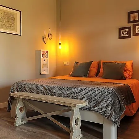 Buutegeweun فندق مبيت وإفطار Sommelsdijk