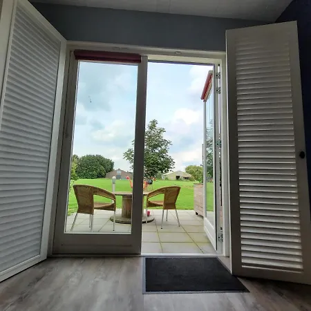 Bed & Breakfast Buutegeweun