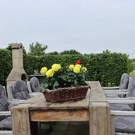 Bed & Breakfast Buutegeweun Sommelsdijk